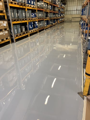 Epoxy lantai menggunakan pasir silika