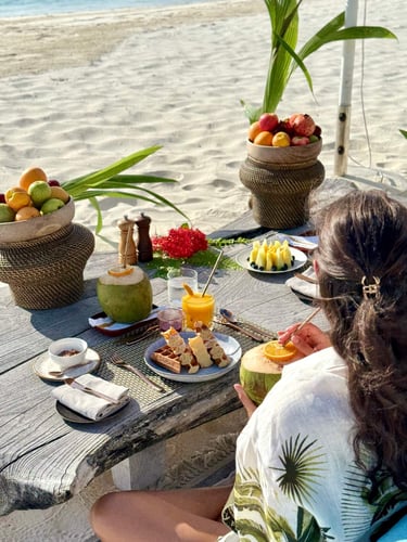 kudadoo maldives beach breakfast