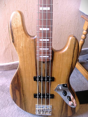 Création de ma Fender Jazz Bass "Warmoth"