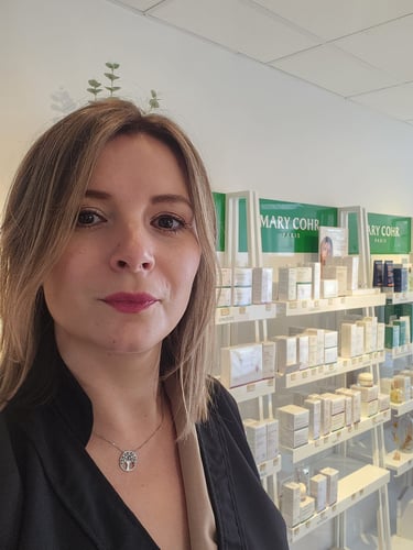 Elena gérante de l'institut de beauté Instant bien être à Mouchard
