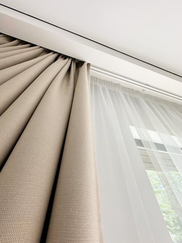 elektra valdomi karnizai