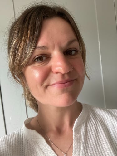 Jennie Hardy, Registered Nurse and Acupuncturist