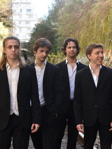Les quatres musiciens du Quatuor Hermione