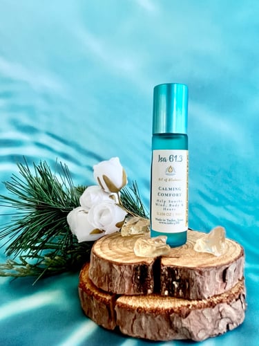 an essential oil synergy blend roller bottle 
