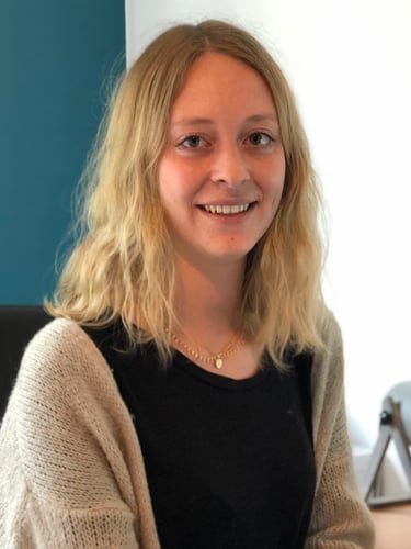 mathilde claireaux clerc de notaire office notarial des barthes ondres