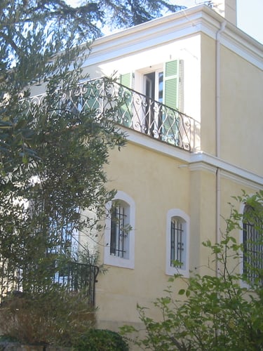 Helen’s home in the South of France reflecting her new lifestyle