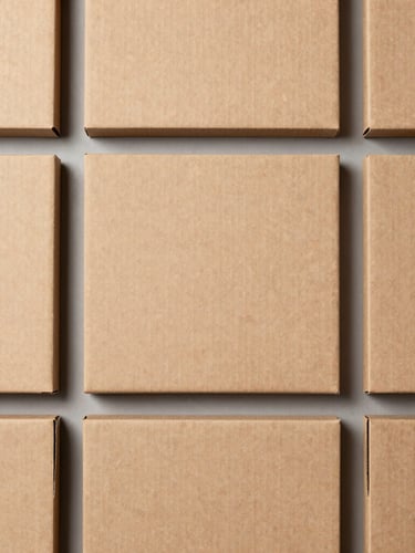 Overhead flat-lay of clean structural cardboard box folds, raw kraft paper texture, bright studio light, sharp focus, 35mm