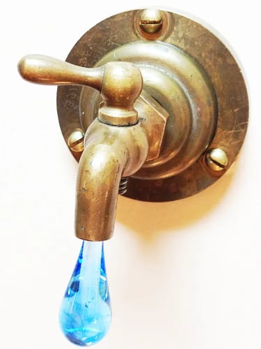 Home decor sculpture by Santa Barbara sculptor Tal Avitzur