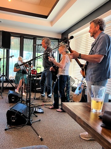 Crossmolina Band performing folk music at The Gananda Pub Blue Heron Hills Macedon, NY.