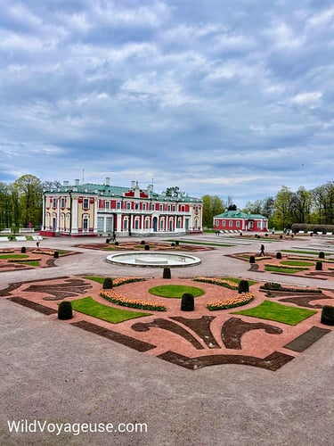 Les jardins du château de Kadriorg à Tallinn