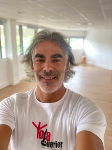 Gilles Carrière est le créateur de l’École Chevaleresque et du concept Yoga Mobilté.