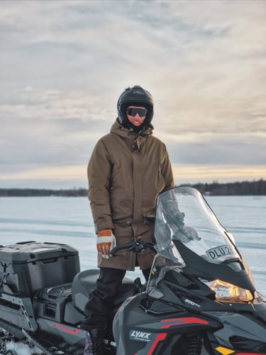 motoneige en Laponie