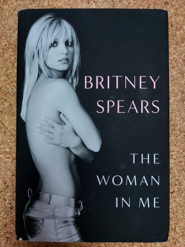 The Woman in me von Britney Spears