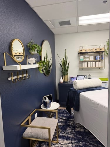 Private lash studio in Bird Rock, La Jolla