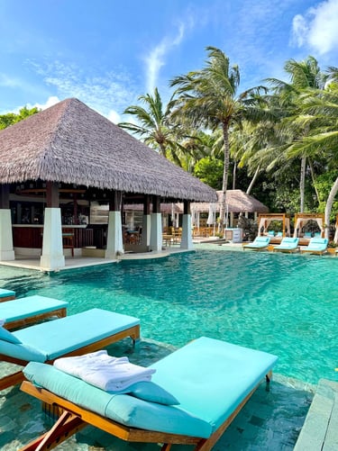 Ayada Maldives main pool