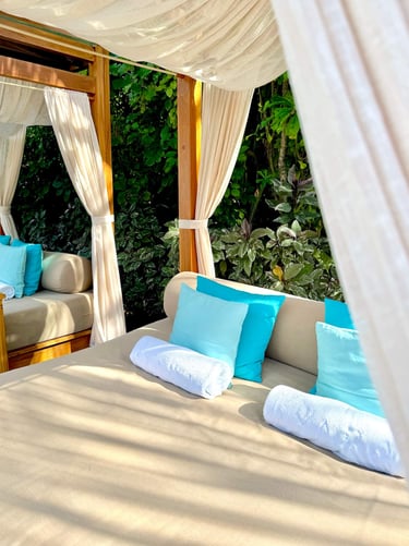 Ayada Maldives main pool