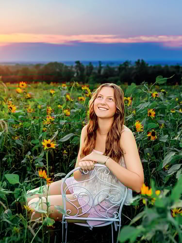 Lancaster PA Senior Pictures. York PA senior pictures. Elizabethtown PA senior pictures. Lititz PA senior pictures.  