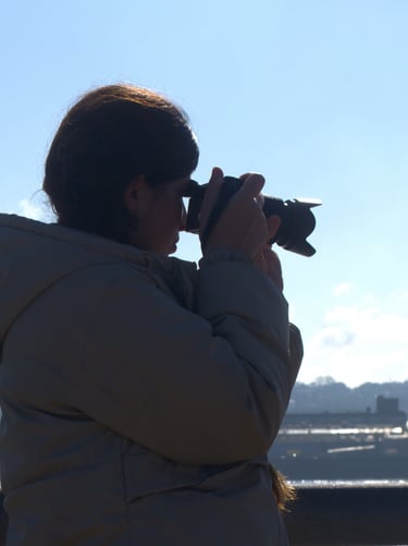 Lyle Park Community Walk - Photographer by waterside