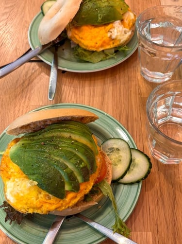 utrecht-bagels-beans