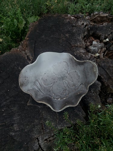 Dovilės Pangonytės keramikinė lėkštė iš poter.iai, raugo keramika