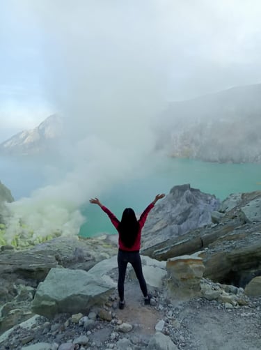 Ijen blue fire