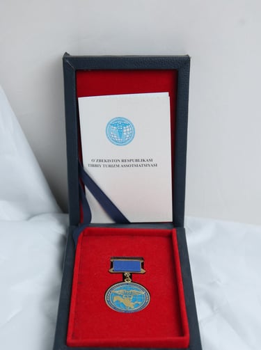 The box that holds the medal 