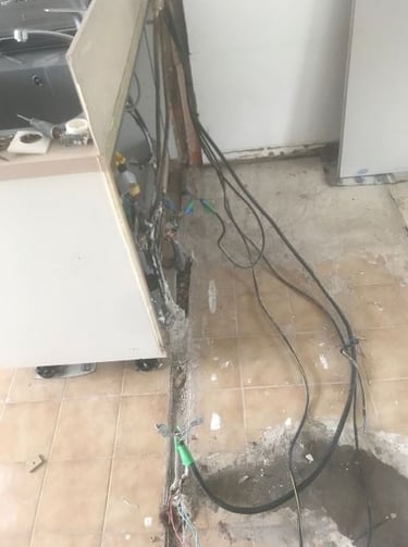 Démontage de la cloison abimée