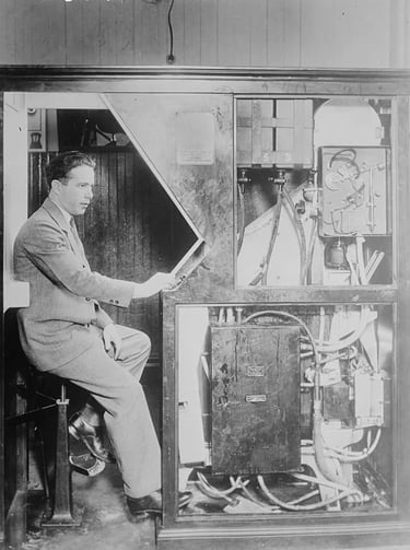 Photo Booth for an historic Event Business in Redlandbay, Redlands - party hire by SweetAz Co.