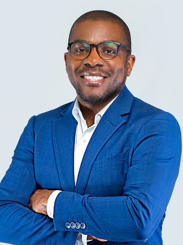 Edgar Morcys Formador e consultor de Marketing