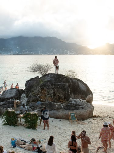 Thibault & Arnaud DJ et percussion live seychelles pour Club med établissements haut de gamme