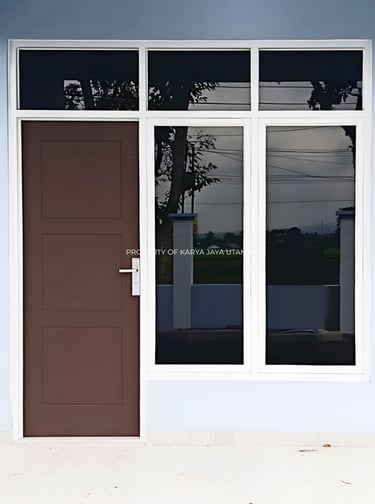 Pintu Solid Wood Panel finishing Mowilex B untuk prooyek rumah dinas Lanud Surade Bandung Jawa Barat