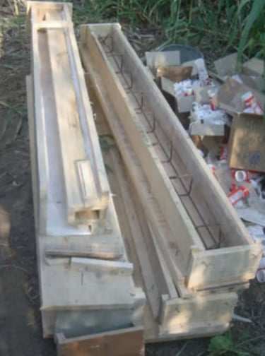 Formas para as calhas de água pluvial, Susak, Croácia