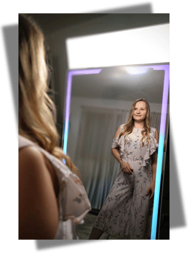 luxuriösen Fotospiegel Magic Mirror auf einer Feier in Baden Württemberg mieten