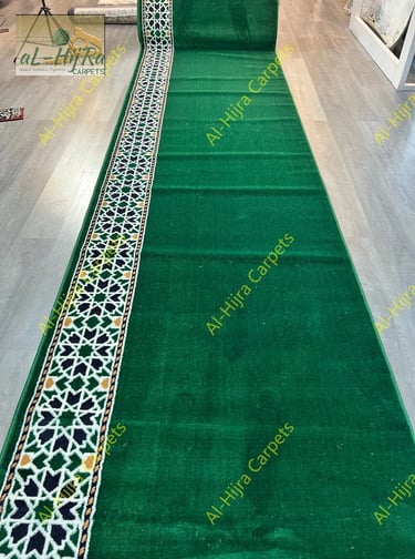 karpet mushola hijau