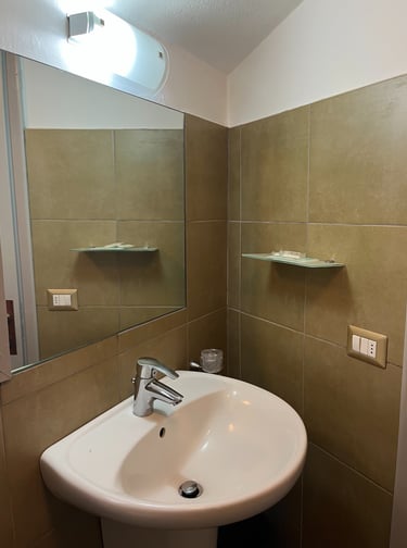 Bagno camera singola Hotel Aurora Colico