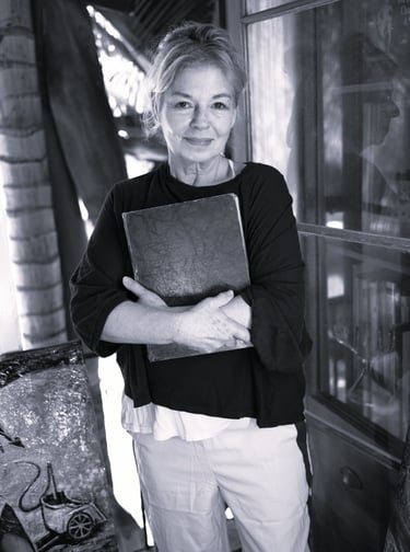 What Is Tarot? A Grounded Guide for Beginners Major Arcane Tarot Cards I Am One Tarot Deck