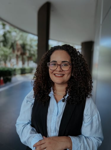 Fernanda Sales, advogada previdenciária especializada em INSS, todos os benefícios previdenciários.