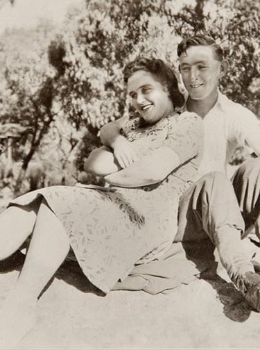 Family Photos, Photo restoration, Sepia tones, Vintage photos, 1920's photos, old photos, wedding