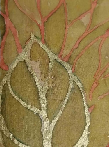 Pintura abstrata de folhas com douração em ouro 23K.