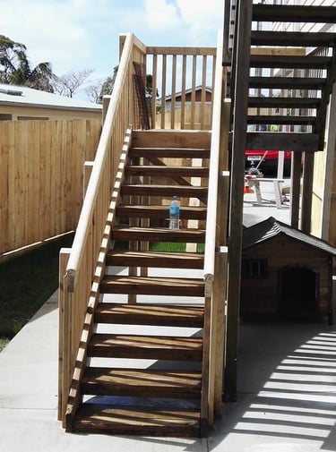 Garden Stairs to deck CHR Builders
