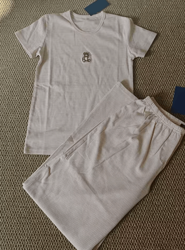 aliexpress brandy melville t-shirt and pants pajama set