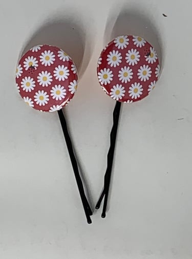 Daisy Hair Pins