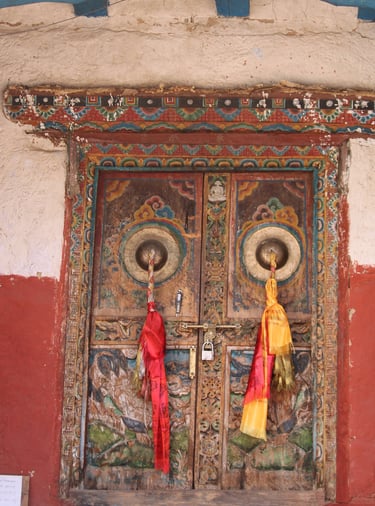 temple in Phoksundo lake
