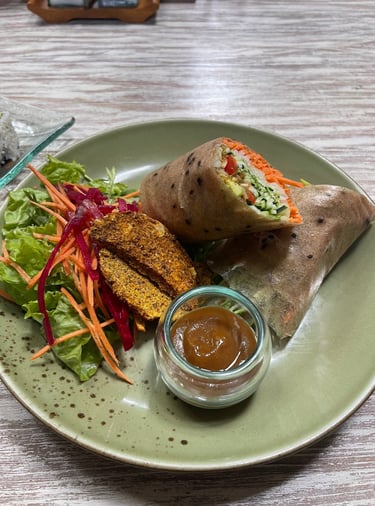 Bamboo Rolls du Clear Café Ubud – wrap coco et légumes frais