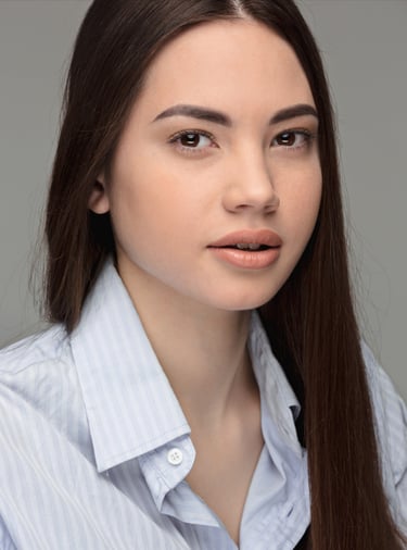headshot-photo-retouching-facial-features-enhancement