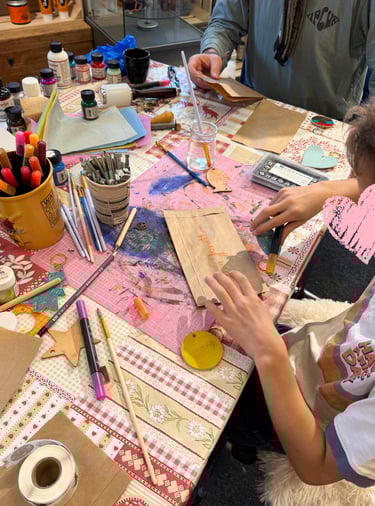 atelier créatif cuir enfants Genève Suisse Carouge activité sellerie etter