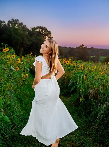 Manheim PA senior pictures. Hershey PA senior pictures. Lititz PA senior pictures. Elizabethtown PA senior pictures.