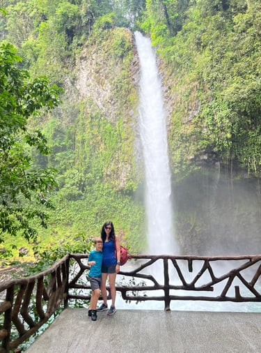 la fortuna waterfall in august