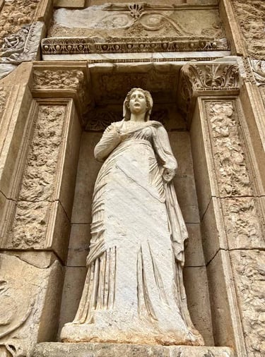 Discover Ephesus and Pergamon: Explore Ancient Wonders of Turkey’s Greco-Roman Heritage.