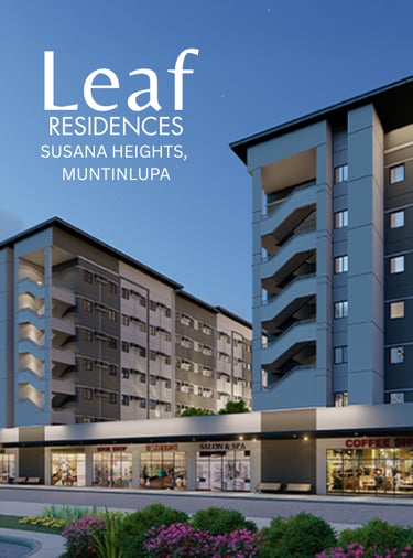 a building with a leafy design on the front and a leafy design on